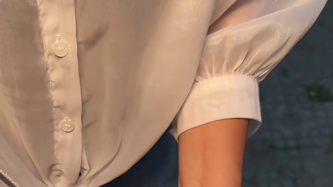 街头偶遇全家福冰粉  8元满满一碗12种小料随便加！