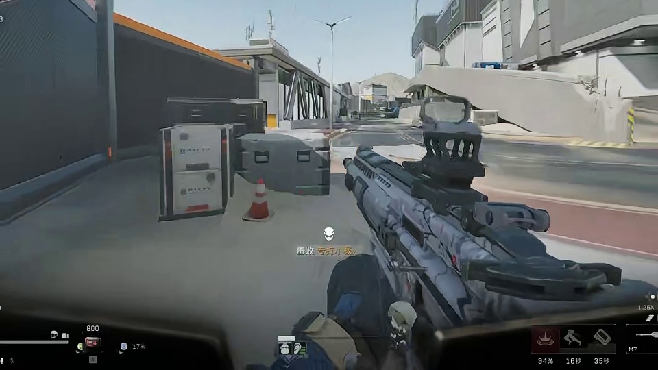 小绿裤子吃啥呢！这么认真！