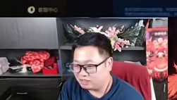 如果周年庆送一套白色天三属实，投票有一半多的人选择原谅