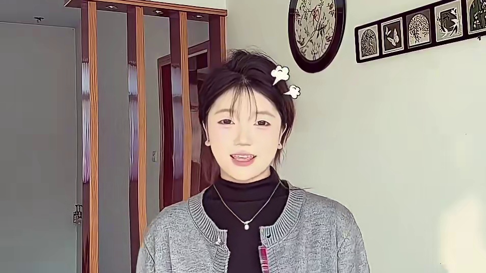 可可爱爱的手势舞来洛来洛 (yc: ）