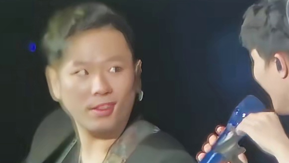 叫声老公而已 别慌 小场面