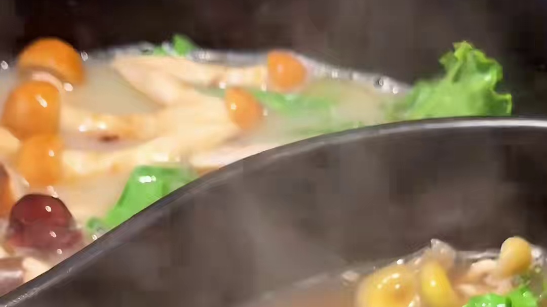 一锅一碗人间滋味！鲜汤火锅泡饭我可以吃三碗！