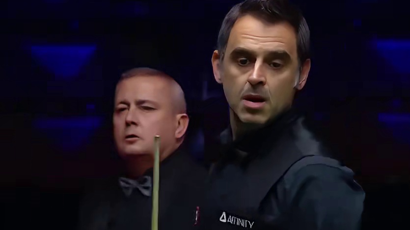 夺冠奖金五百万，火老师对塞尔比下狠手，大力解球一举定胜负 (3)