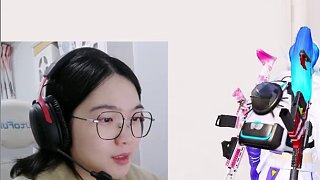 怎么辦…在線等！我要怎么安慰他