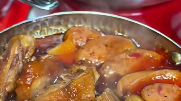 猪角闽南猪脚饭！18.9吃大师烤鸭锅！ 趁活动先囤，不约可退！