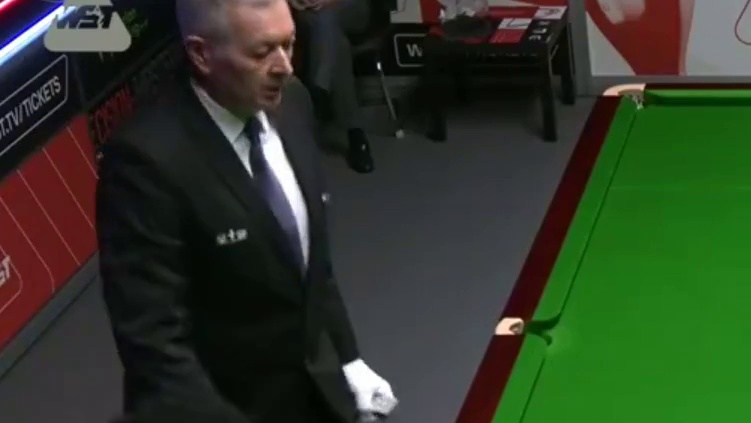 2025斯诺克英国锦标赛：白雨露vs多尔格