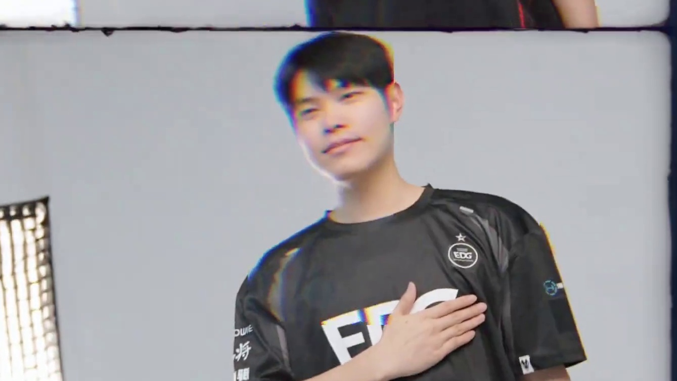 锐气如锋，静心若磐。 携热血与信念，书写全新篇章。 Welcome cb！ #