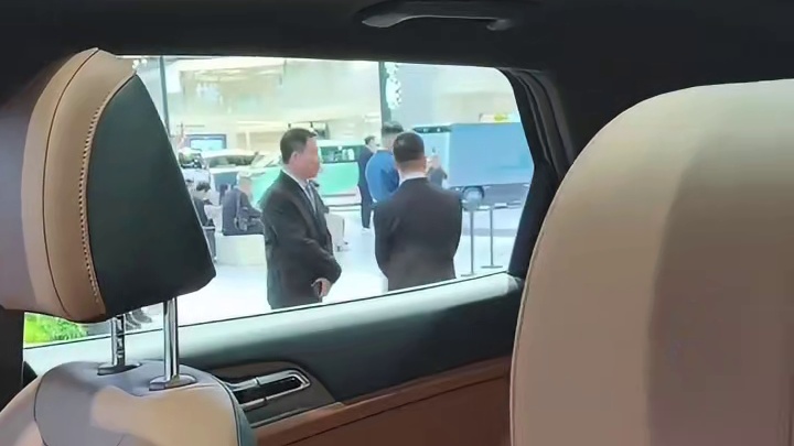 油车系列 起亚新狮铂拓界 广州车展特刊 2025广州车展特刊