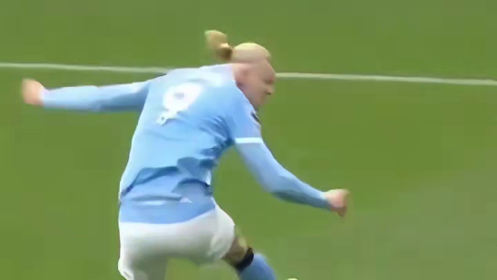 一记暴力美学头球，快感直冲天灵盖