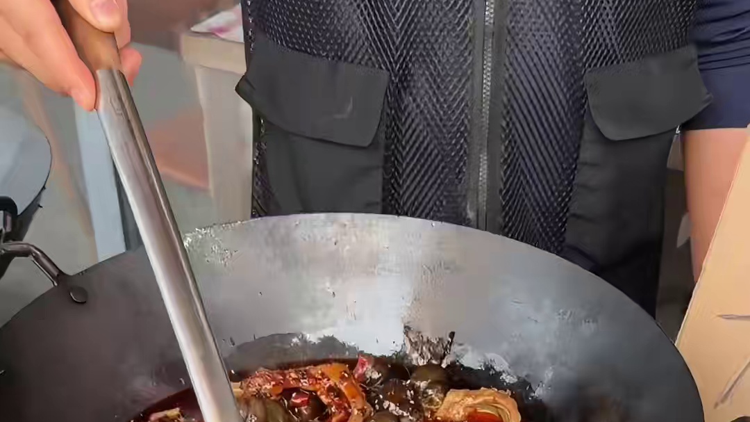 我真的从头到尾都在瞳孔地震……