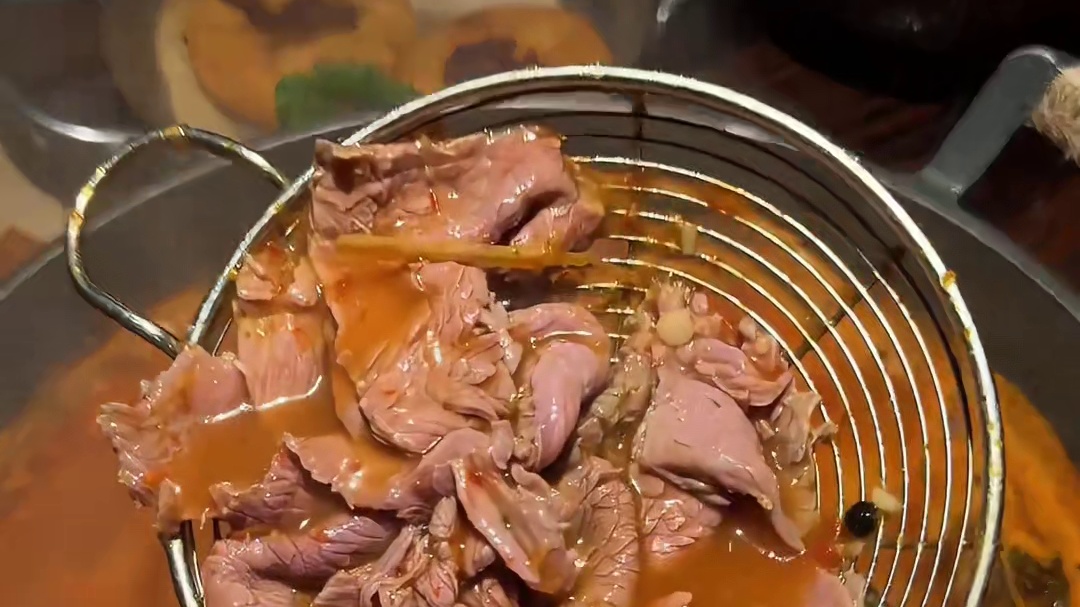 在南宁！！排队2h…就为了这一口云贵酸汤bistro！