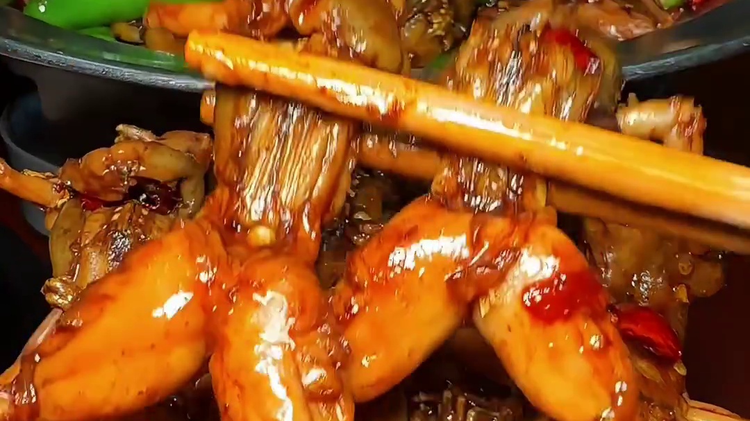 用美食，温暖每一个疲惫的瞬间