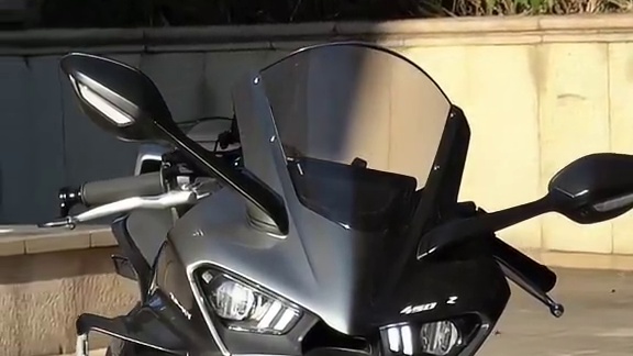 阳光就是最好的滤镜【液态金属银】