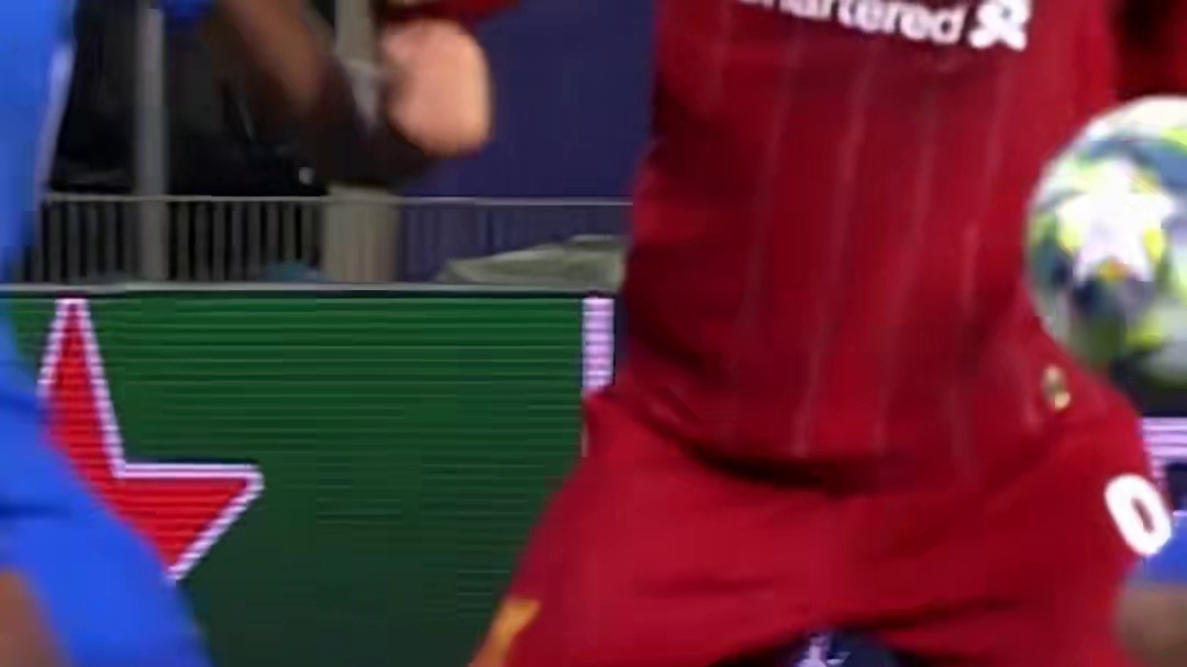 哈哈，别误会，这可不是在摆弄花草，这是菲米大神的艺术秀场哦~