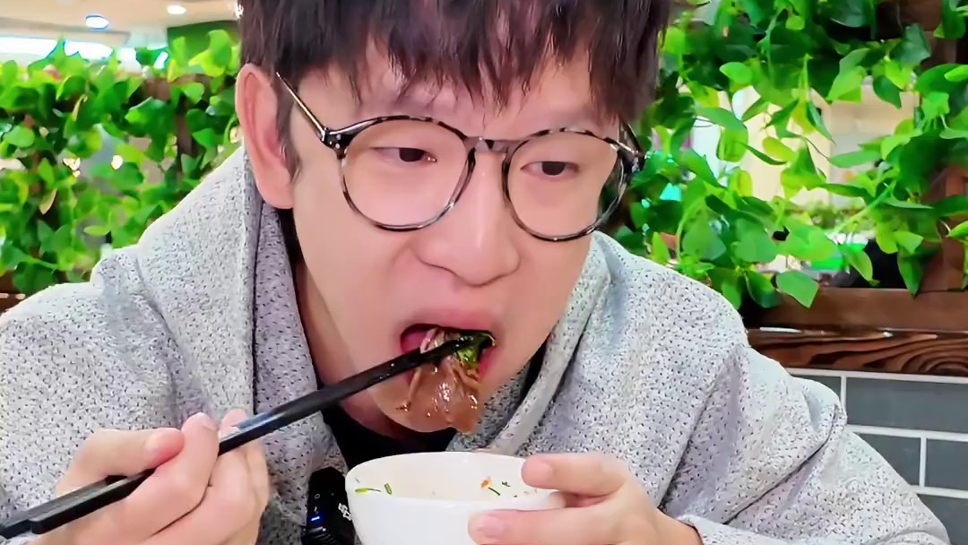 从佛山开到广州都得来吃一趟的冬瓜盅，便宜好吃果然才是必杀技！