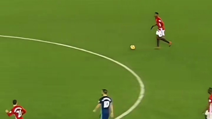 太棒了游刃有余~10秒4人3传球