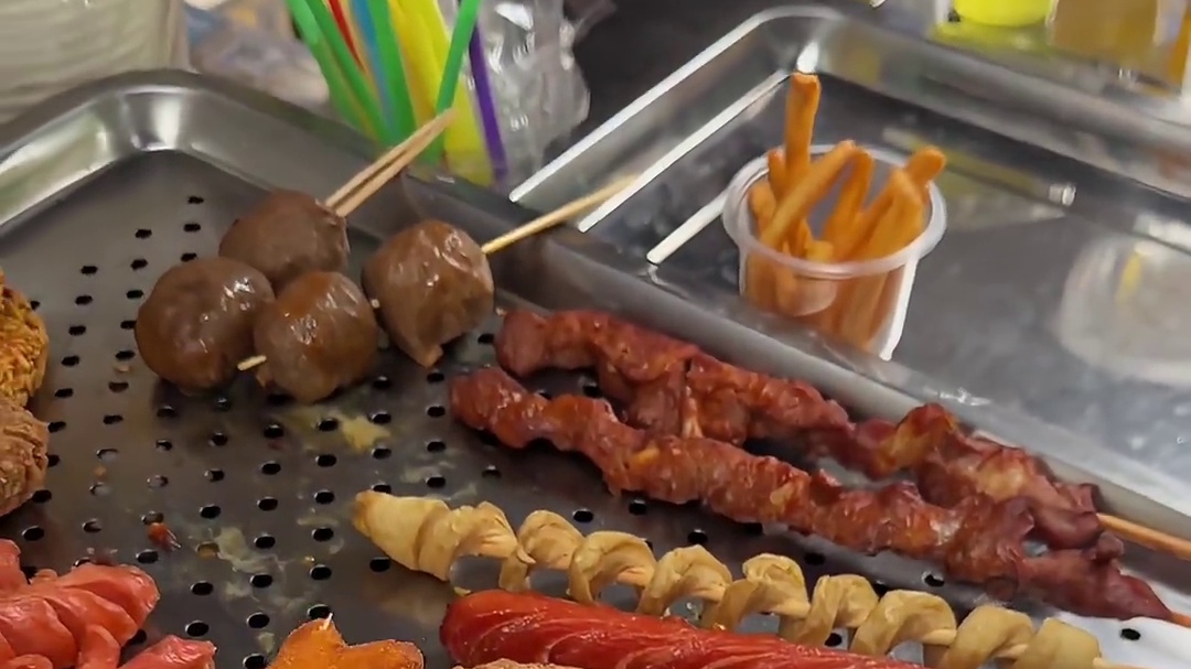 又是跟着小学生找好吃的一天！！