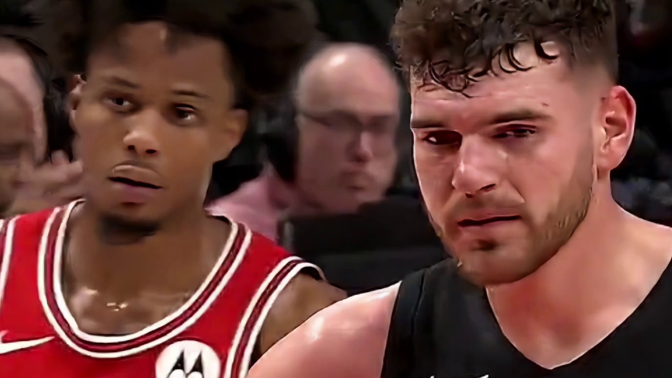 克林根狂轰17分21篮板打出生涯之夜！真的太强了