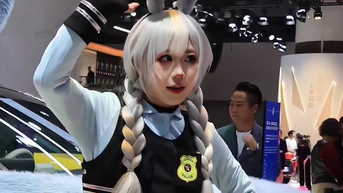 可爱的要命！ 广州车展的大众展台看到了《疯狂动物城》，太可爱了！