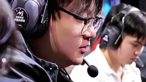 YJN的这一年的经历如同cat9一样，跌宕起伏又鲜花烂漫。失败只是暂时的，来年我们期待一个更强悍的Y