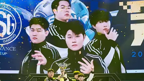 【2025S联赛秋季赛】组队道具冠军赛决赛第二轮 RSG.KS vs KZ 第六局：冰雪企鹅岛 团魂