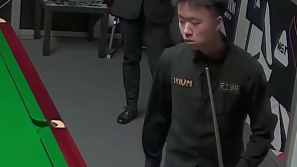 2025斯诺克英国锦标赛：江俊VS莫滕斯