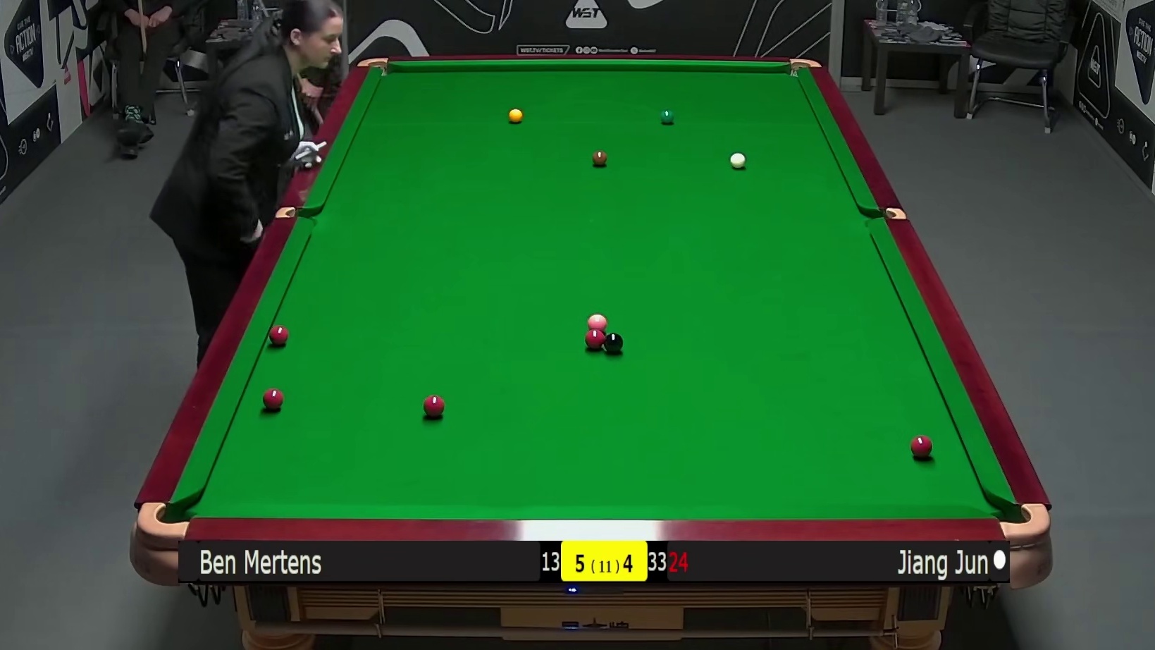 2025斯诺克英国锦标赛：江俊VS莫滕斯
