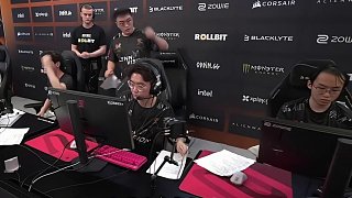 比賽中途現(xiàn)場(chǎng)斷電 UI爛轉(zhuǎn)播卡回放有BUG 本屆布達(dá)佩斯Major舉