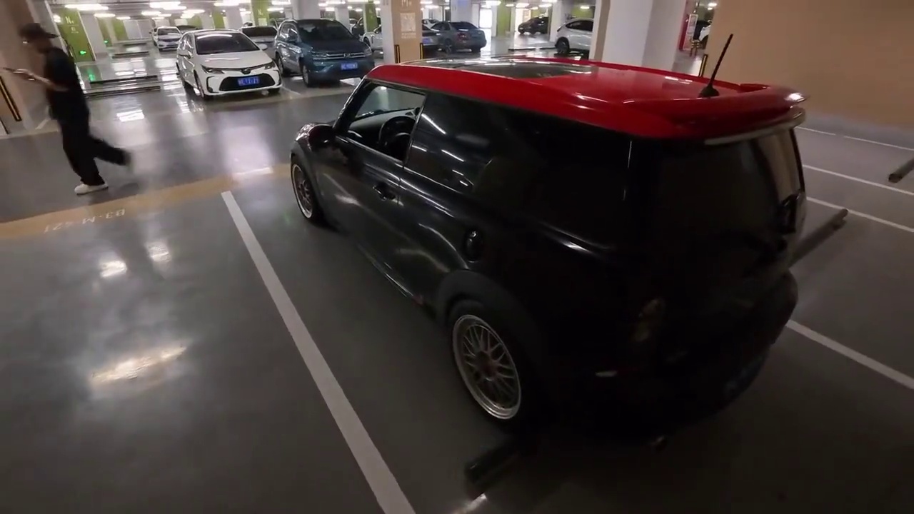 mini r55 夜晚山路体验！