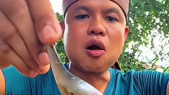 剁椒辣酱️配上烤鱿鱼