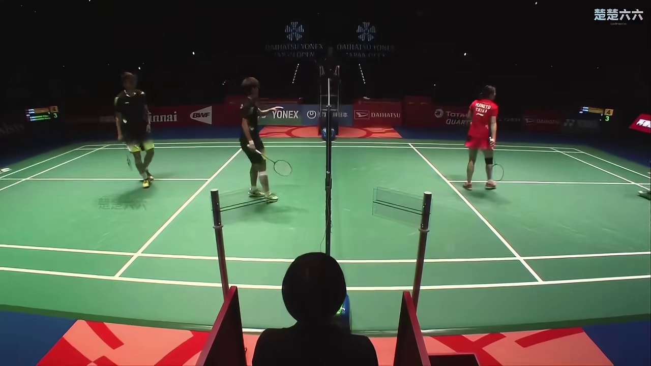 国羽内战全程无尿点，雅思打快节奏黄鸭选择硬钢不亚于男双节奏