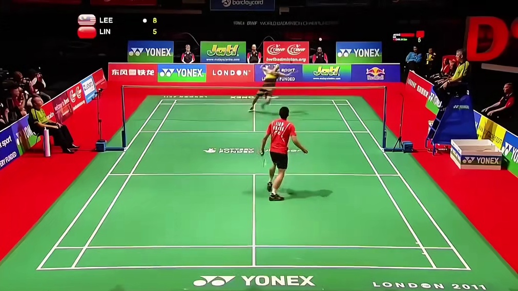 羽毛球史上最佳对决！ 封神之战！2011年世锦赛，林丹81分钟血战李宗伟，2次挽救赛点逆转夺冠太窒息