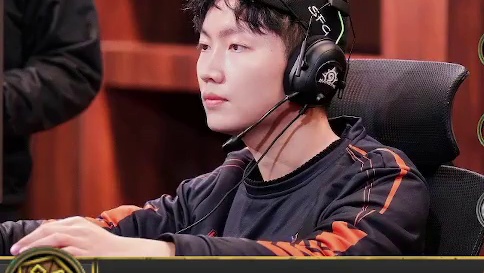 炸鱼杯四分之一决赛 SFGBin vs 高小宏