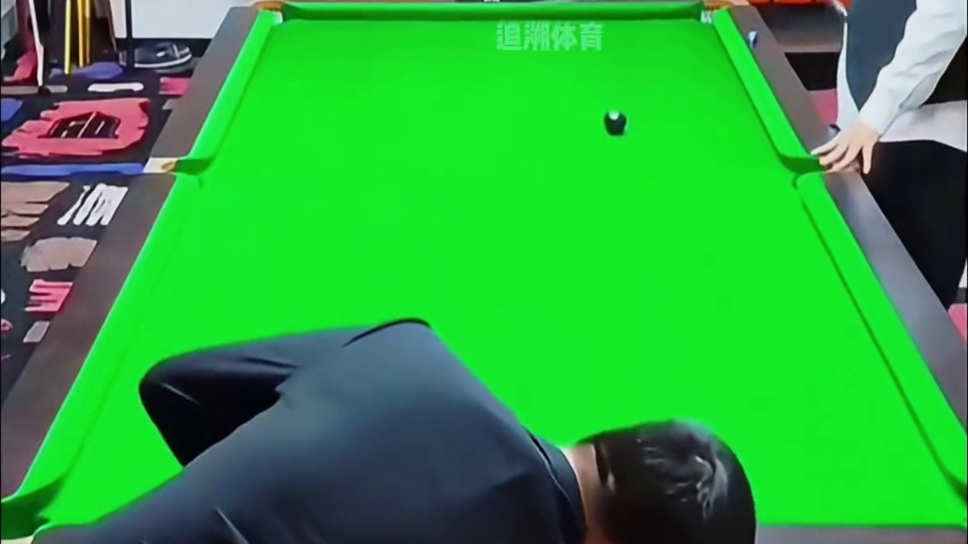 花枪王佟璐搞活搞了一辈子，竟在奥超组合面前却像个新兵蛋子