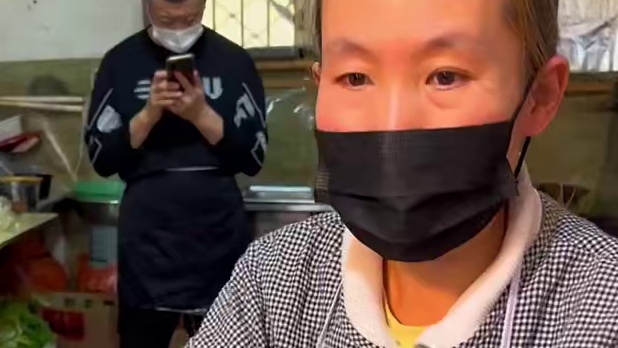 12元一个的熏肉大饼 够我吃一天