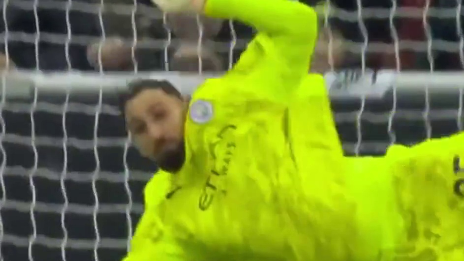 一夫当关，万夫莫开，在此刻具象化！，也太精彩了
#足球