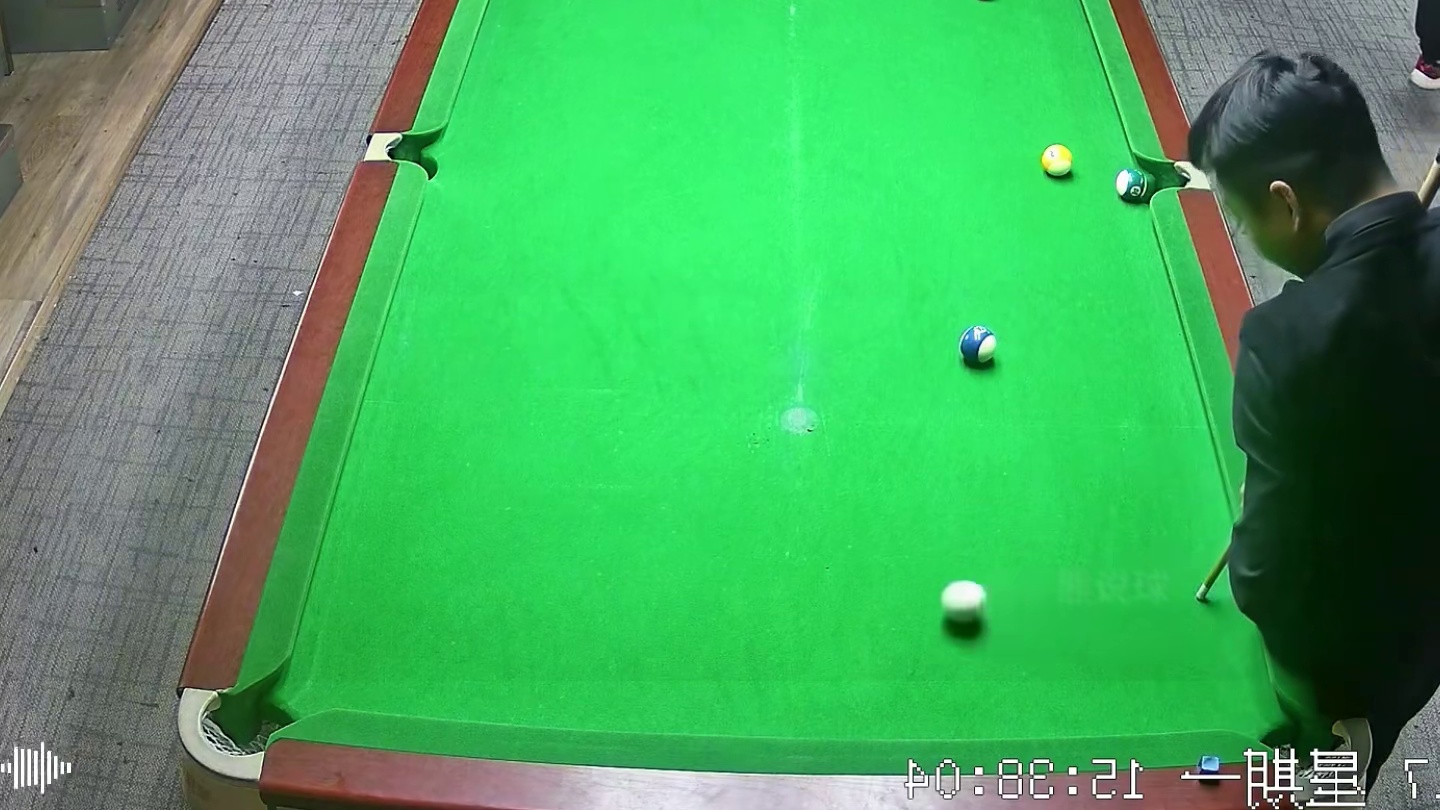 这球放在克鲁斯堡会有几秒掌声？