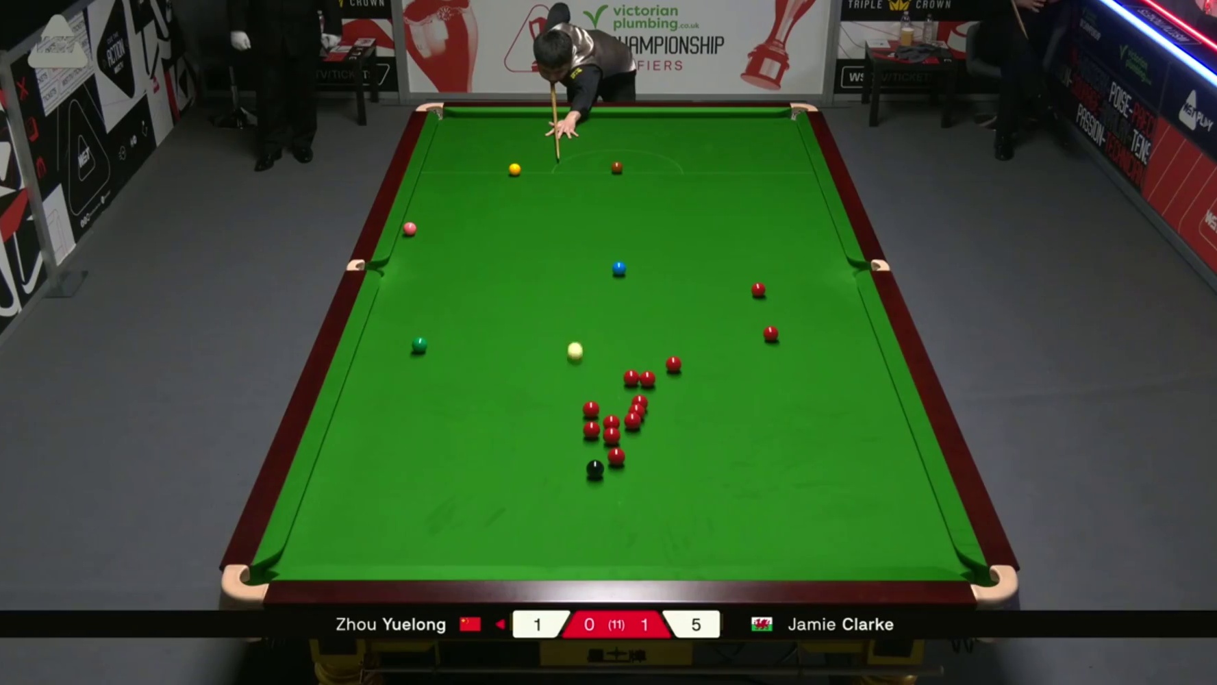 2025斯诺克英国锦标赛：克拉克vs周跃龙