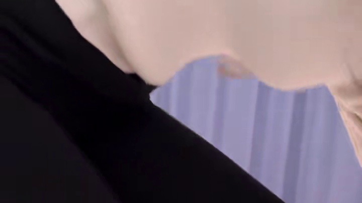 女朋友踩空起跳脸挑战