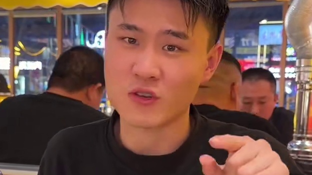 大拿烤肉新品给力 而且还换成了炭火烤，明显肉更香了！