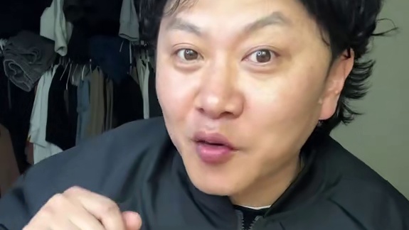 你们要的韩国便利店大炮肠测评来啦兄弟们 #