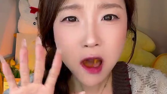 一口爆浆！！我一口气连吃好几个，冰冰凉凉的都乐的品质真的没话说