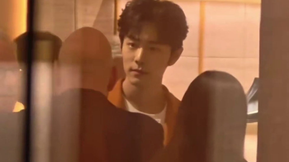 我靠！！刚开始在店内！这绝对是用相机拍的吧！ 木木D日记的微博视频 ​​​