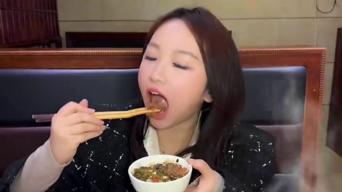 【必囤68双人餐】涟源火车站这家新开的贵州烧椒牛肉火锅开业活动真的是太炸裂了！68不仅包含一锅新鲜现