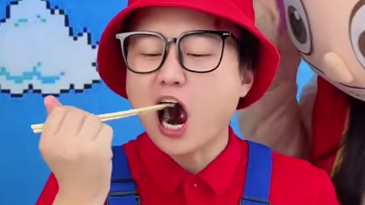 又发现一个下饭菜！这辣椒酱也太好吃了