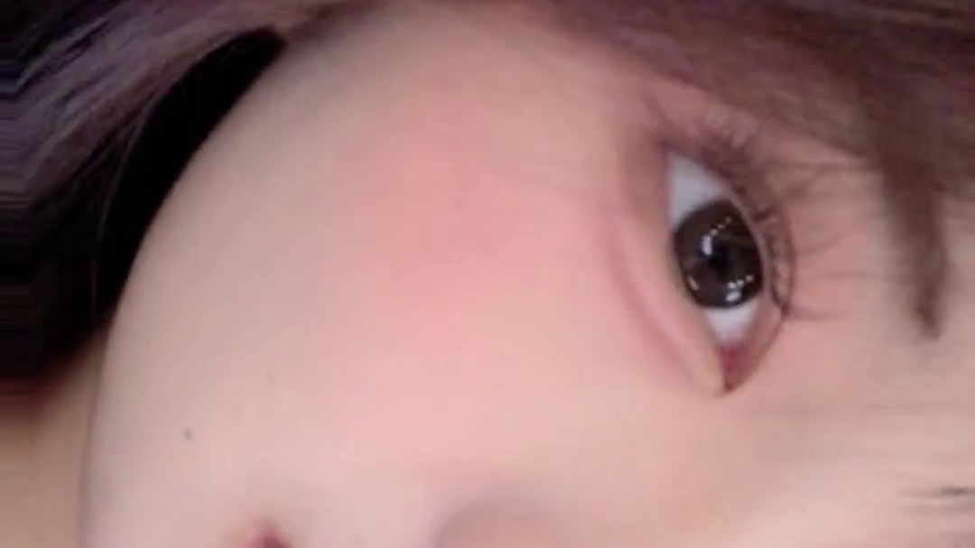 泥嚎认识一下！_><_