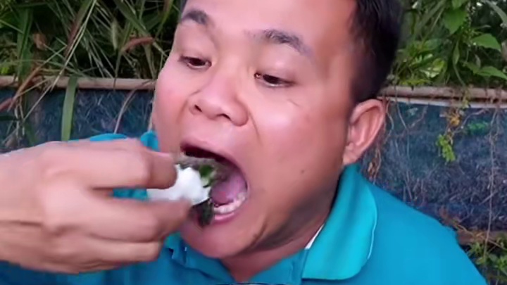 鲜辣椒酱️香米饭团原味牛胎盘 泰国美食