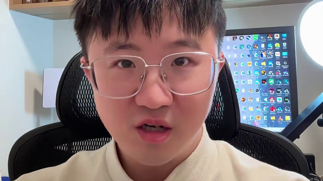 别再抱有幻想了、v社的意思已经很明确了 #cs2 #vlog十亿流量扶持计划 #游戏 #莱昂凯