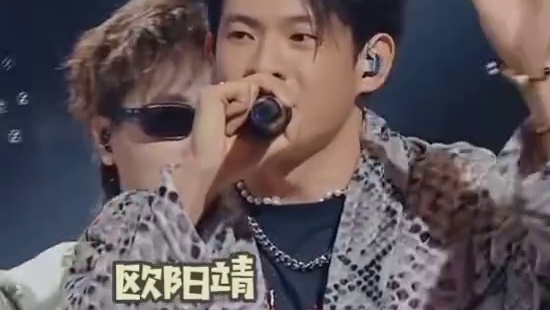 声带疑似被偷，模仿布瑞吉简直一模一样