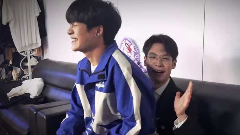 “快一点拍，他比当年重啊——！”by言明哀嚎